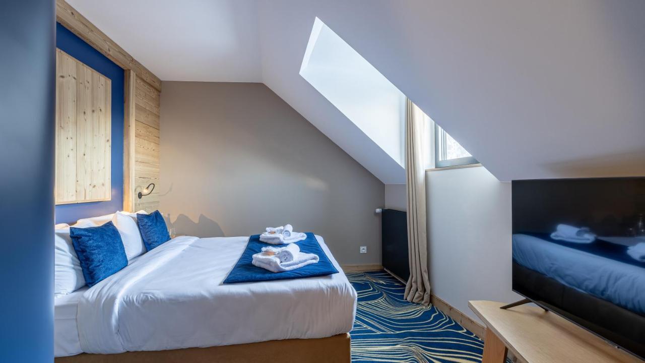 Madame Vacances Hotel Les Cimes Vaujany Bagian luar foto