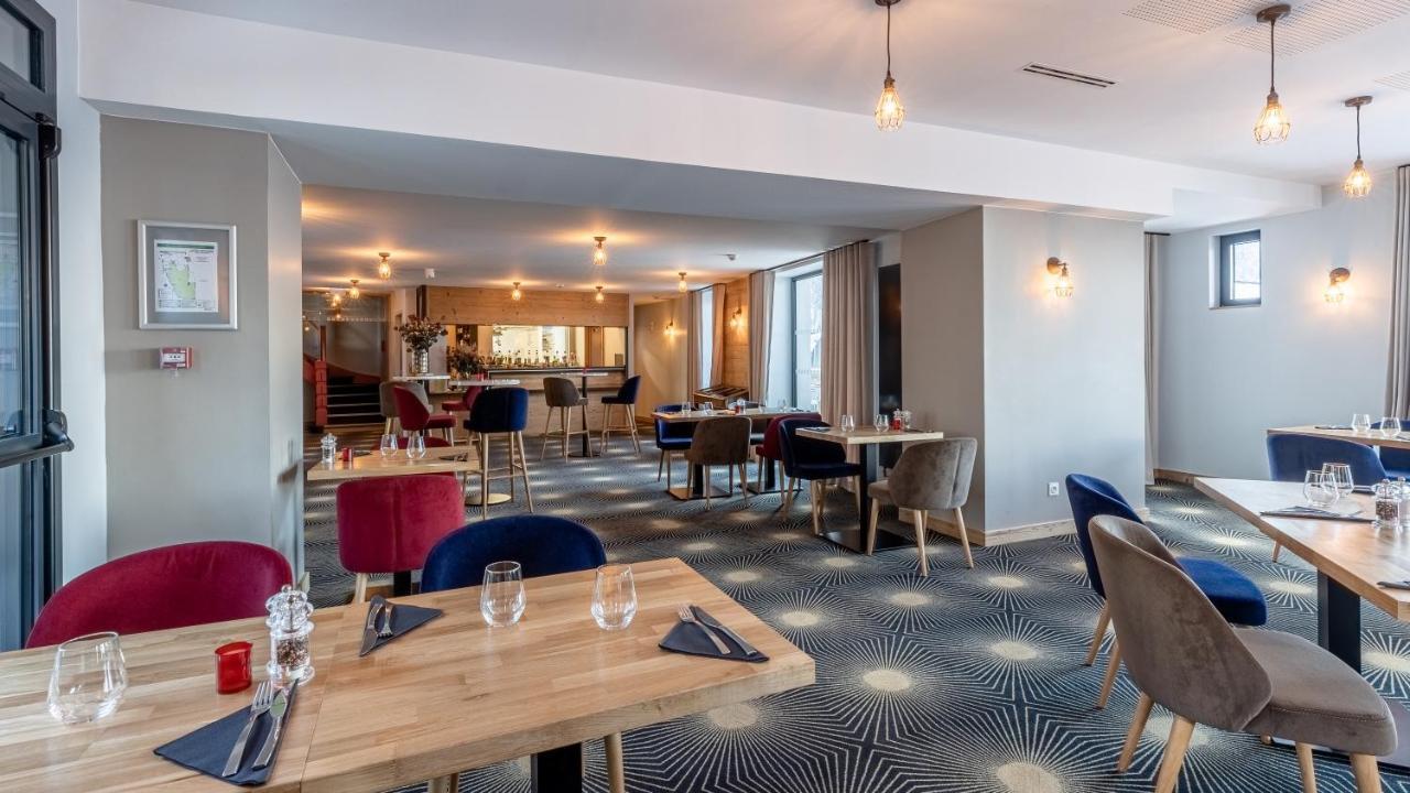 Madame Vacances Hotel Les Cimes Vaujany Bagian luar foto